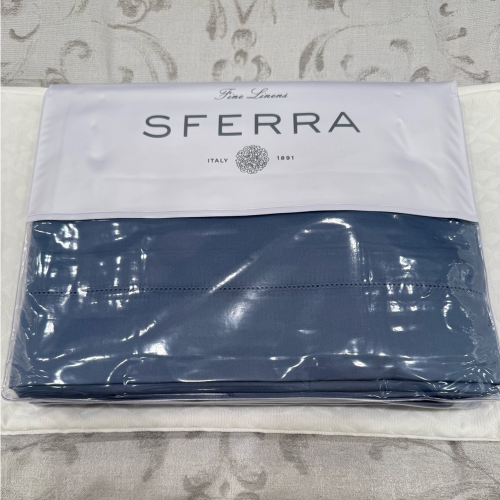 SFERRA MATTEO SATEEN QUEEN DUVET SET WITH SHAMS 3-PC OCEAN BLUE MADE IN ITALY